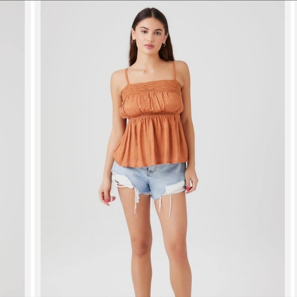 Eyeshadow Crochet Trim Cami Top Size Medium - Picture 2 of 6